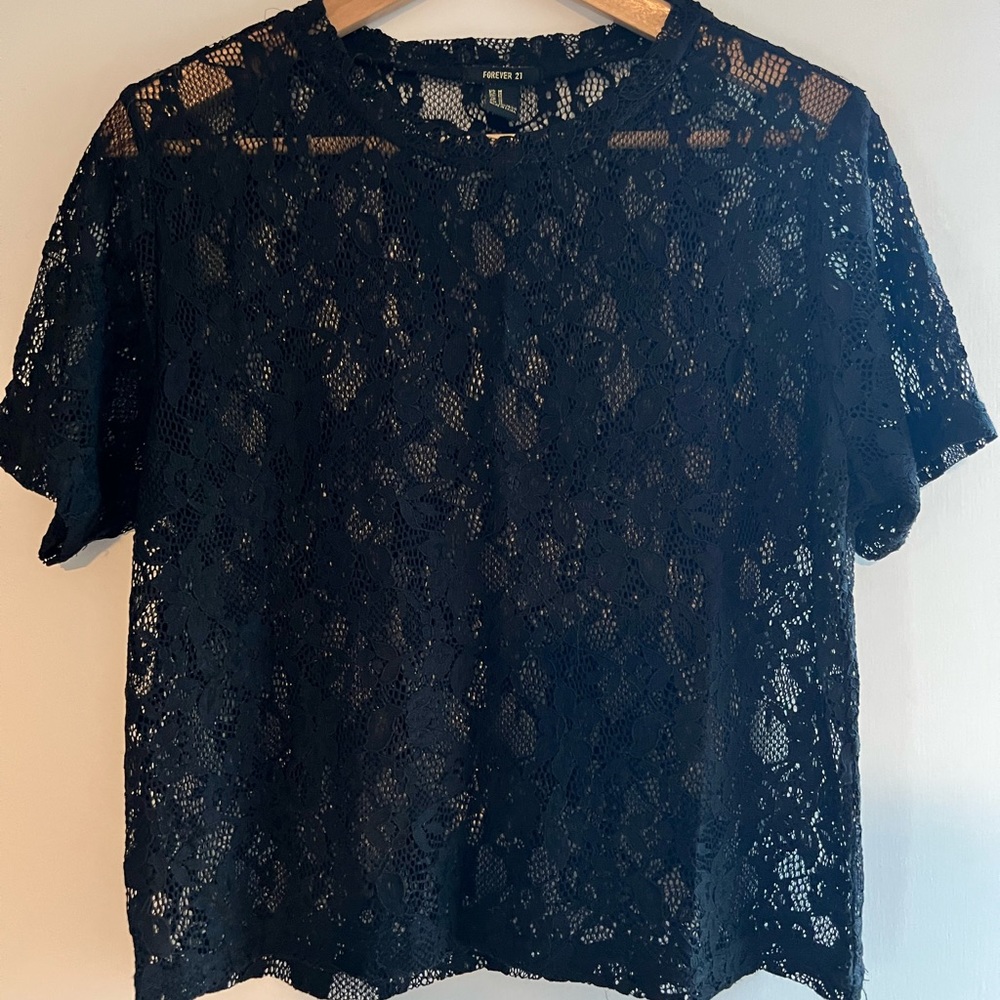 Forever 21 | lace blouse